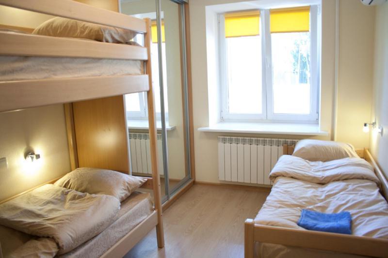 Petrani Hostel Kiev Exterior photo